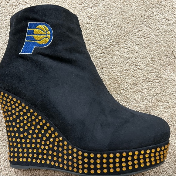 Official NBA Indiana Pacers “The Rookie” booties. Size 8- only worn once. - Picture 10 of 11